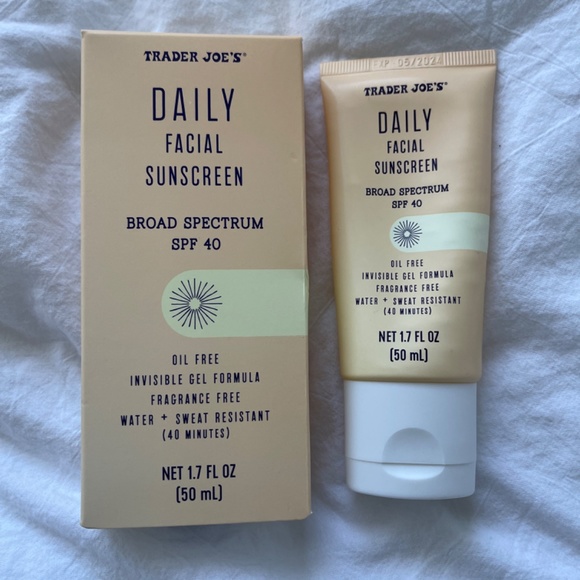 Trader Joe’s Bath & Body Trader Joes Daily Facial Sunscreen Spf 4